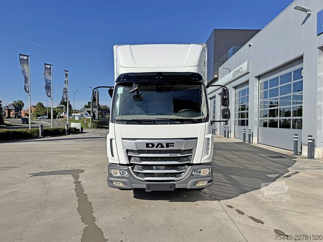 Valise DAF XB 230 FA 4x2 ST957 12T Powerline - Plywood 730...