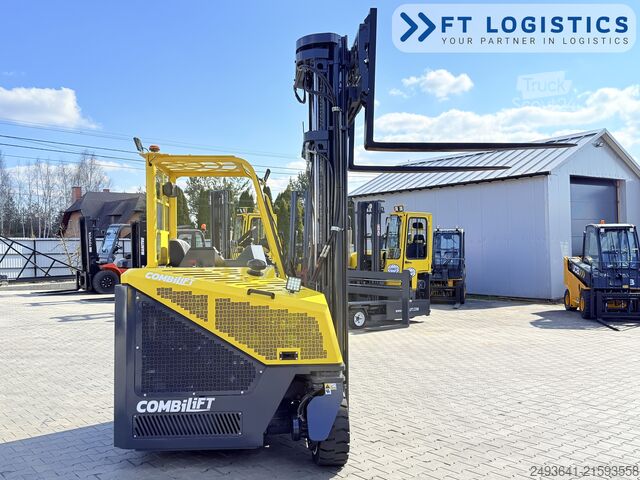 Empilhadeira multidirecional Combilift CB4500 GAS TRIPLEX 6400 FORK POSITIONER