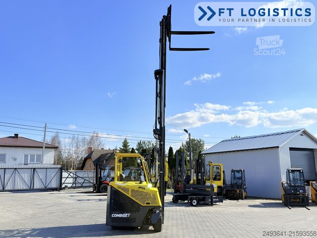 Empilhadeira multidirecional Combilift CB4500 GAS TRIPLEX 6400 FORK POSITIONER