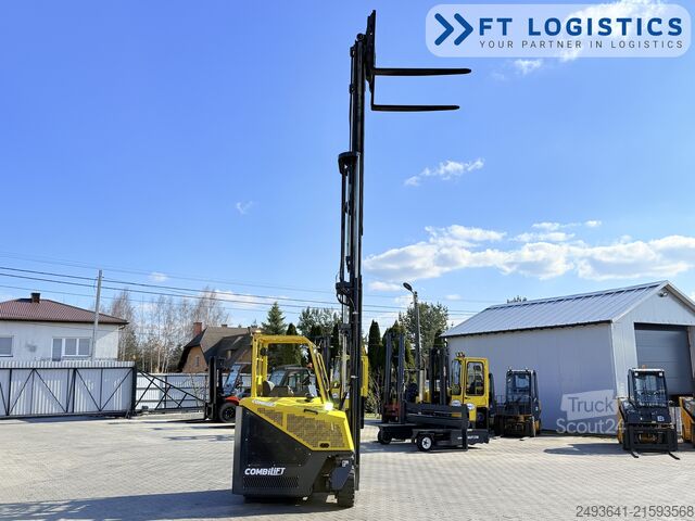Empilhadeira multidirecional Combilift CB4500 GAS TRIPLEX 6400 FORK POSITIONER