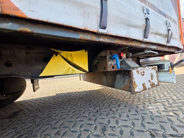 Ανοιχτό ημιρυμουλκούμενο με μουσαμά KRONE SD / Hubdach / EDSCHA / Liftachse