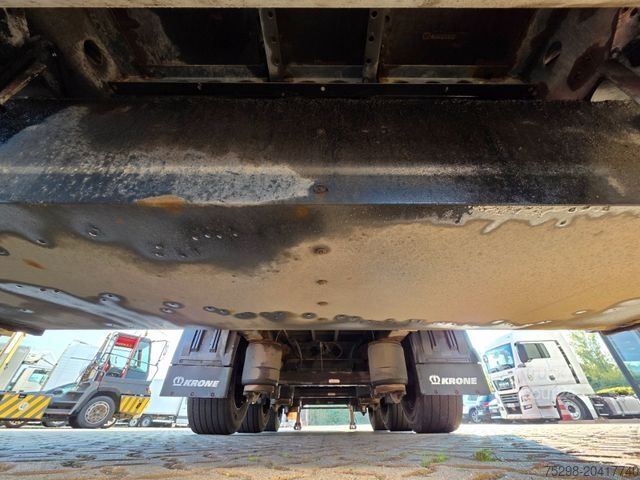 Ανοιχτό ημιρυμουλκούμενο με μουσαμά KRONE SD / Hubdach / EDSCHA / Liftachse