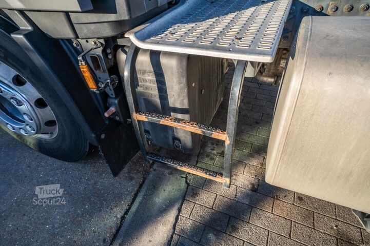 Standard tractor DAF XF 480 FT (50T.)