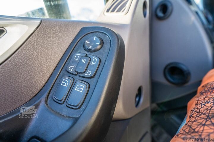 Standard tractor DAF XF 480 FT (50T.)