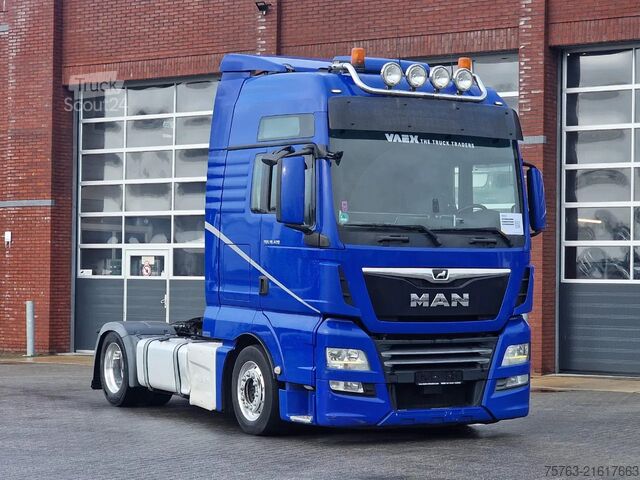 Volume-SZM MAN TGX 18.420 Low deck - Lifting 5th wheel - Retar...