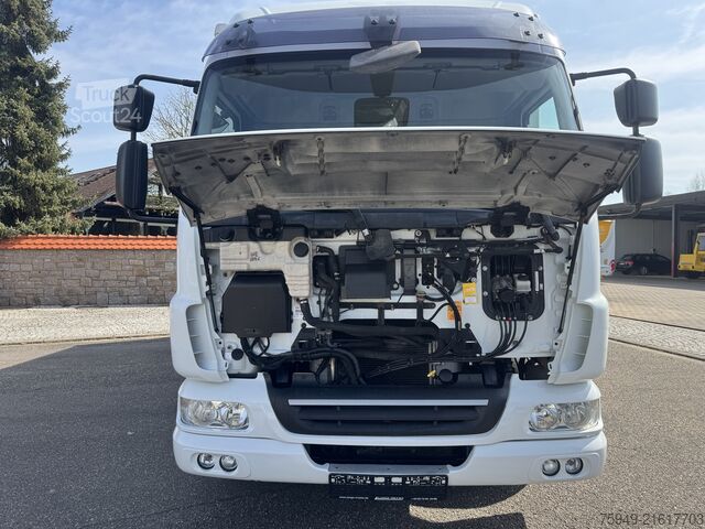 LF 45.220 12t, box body 5.62m, tail lift 1.5t DAF LF 45.220 12to., Koffer 5,62m, LBW 1,5to