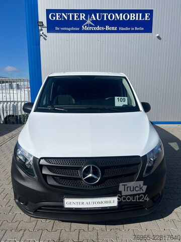 Panelvan MERCEDES-BENZ Vito 110 LANG 6G KLIMA TEMPOMAT 3-SITZE SCHRÄNKE