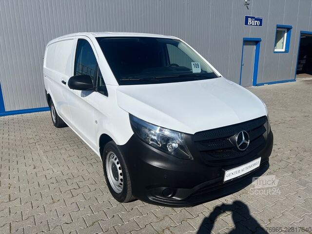 Panelvan MERCEDES-BENZ Vito 110 LANG 6G KLIMA TEMPOMAT 3-SITZE SCHRÄNKE