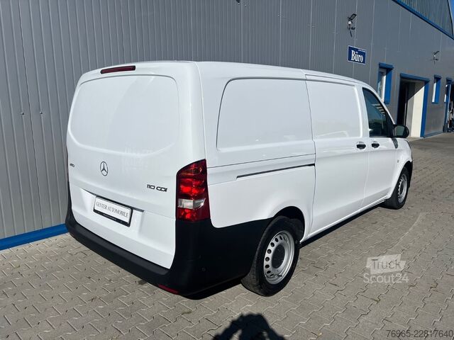 Panelvan MERCEDES-BENZ Vito 110 LANG 6G KLIMA TEMPOMAT 3-SITZE SCHRÄNKE