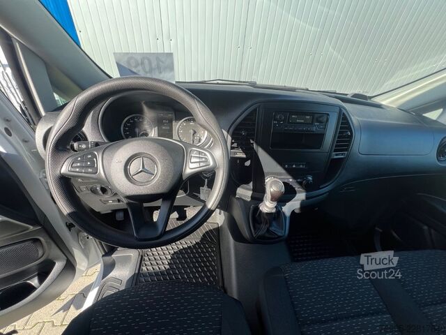 Panelvan MERCEDES-BENZ Vito 110 LANG 6G KLIMA TEMPOMAT 3-SITZE SCHRÄNKE