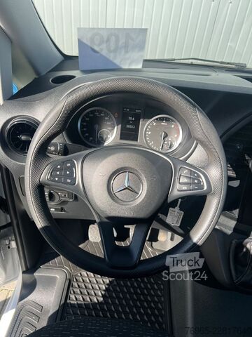 Panelvan MERCEDES-BENZ Vito 110 LANG 6G KLIMA TEMPOMAT 3-SITZE SCHRÄNKE
