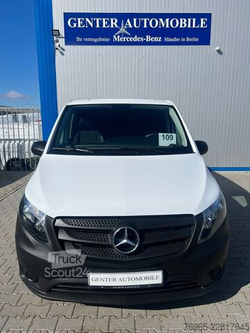 Panelvan MERCEDES-BENZ Vito 110 LANG 6G KLIMA TEMPOMAT 3-SITZE SCHRÄNKE