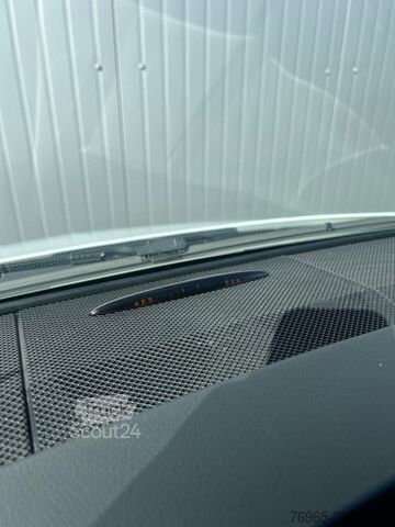 Panelvan MERCEDES-BENZ Vito 110 LANG 6G KLIMA TEMPOMAT 3-SITZE SCHRÄNKE