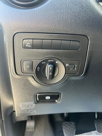 Panelvan MERCEDES-BENZ Vito 110 LANG 6G KLIMA TEMPOMAT 3-SITZE SCHRÄNKE