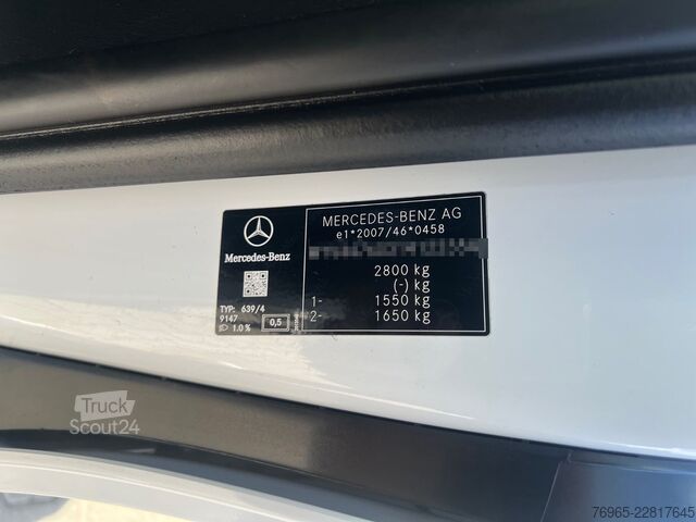 Panelvan MERCEDES-BENZ Vito 110 LANG 6G KLIMA TEMPOMAT 3-SITZE SCHRÄNKE