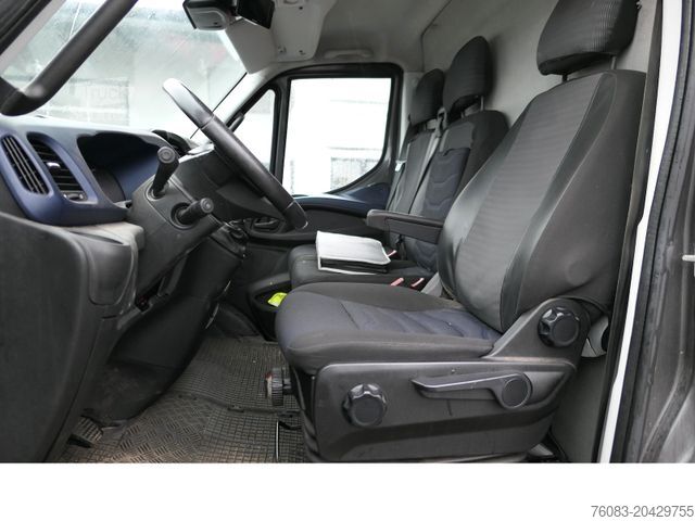 Hög tak skåpbil IVECO Daily 35-180 Maxi 3.0ltr. HiMatik Klima CAM AHK