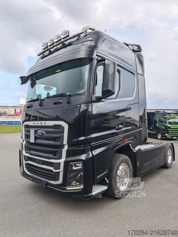 Standard tractor unit FORD F-MAX LUX LED, Intarder, Standklima, RDKS, Voll