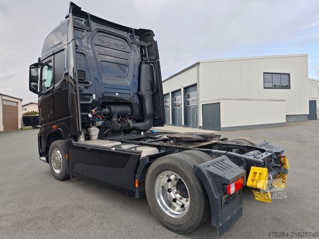 Standard tractor unit FORD F-MAX LUX LED, Intarder, Standklima, RDKS, Voll