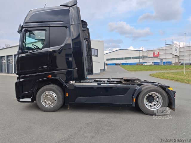 Standard tractor unit FORD F-MAX LUX LED, Intarder, Standklima, RDKS, Voll