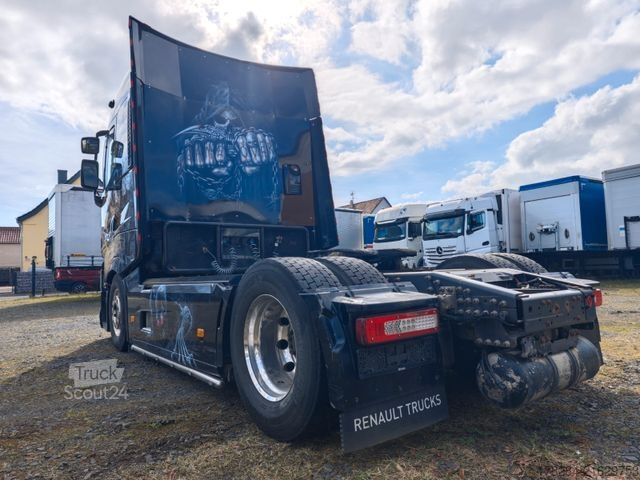 Standard tractor unit RENAULT T520 High Edition Show Truck Vollausstatt.