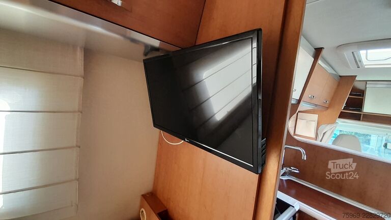 Camper semintegrato Arca P680 LSX
