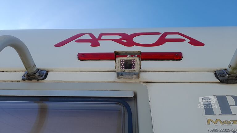 Camper semintegrato Arca P680 LSX