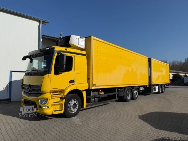 Kylbil MERCEDES-BENZ 2540 LL 6x2/4 Kühlkoffer 8.2m LBW 2,5t  Carrier