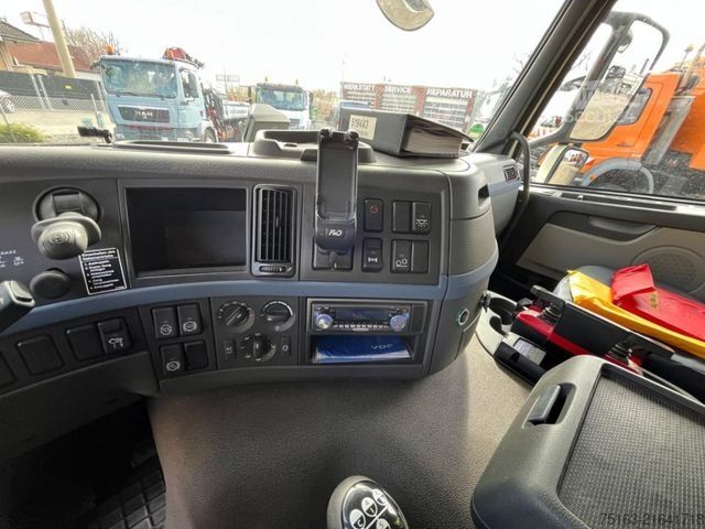 Platforminis sunkvežimis VOLVO FM 400 6x2 Pritsche Kran Palfinger PK 16500