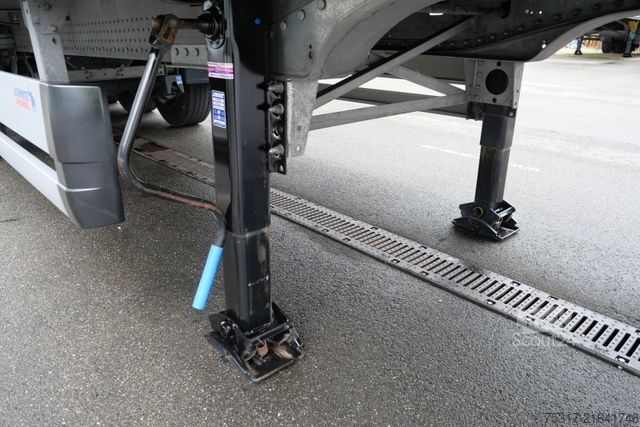 Semi-remorque fourgon SCHMITZ CARGOBULL SBO 24/ROLLTOR DOPPELSTOCK / TEXTIL / LIFT /GFK