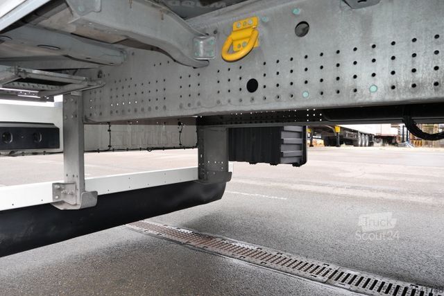 Semi-remorque fourgon SCHMITZ CARGOBULL SBO 24/ROLLTOR DOPPELSTOCK / TEXTIL / LIFT /GFK