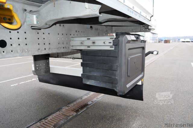 Semi-remorque fourgon SCHMITZ CARGOBULL SBO 24/ROLLTOR DOPPELSTOCK / TEXTIL / LIFT /GFK