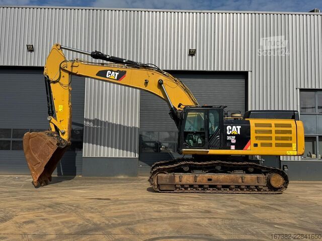 Tela-alustainen kaivinkone Caterpillar 352F