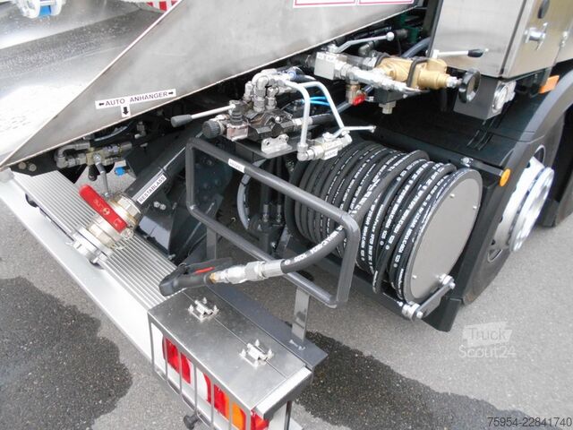 Vakuová cisterna Mercedes-Benz Actros 2543 L 6x2 / Faros 14/1 piston