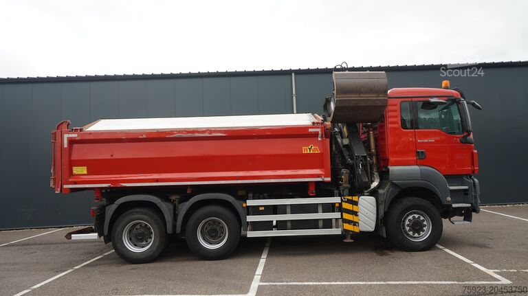 Crane truck MAN TGS 28.400 6X6 2 SIDE TIPPER WITH HMF 1643 CRAN...