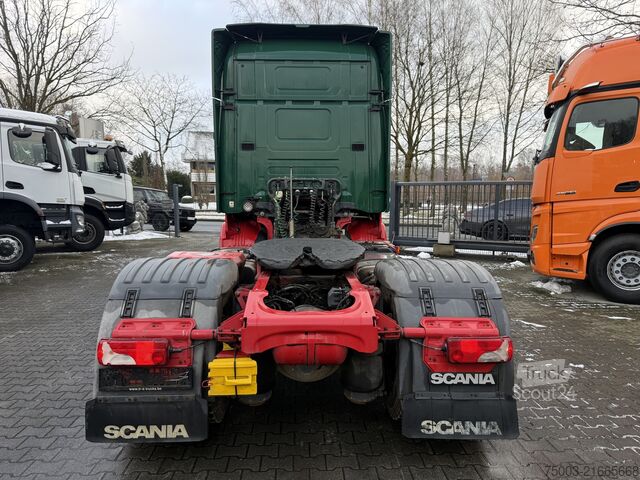 Standard tractor unit Scania R490 4X2 Topline