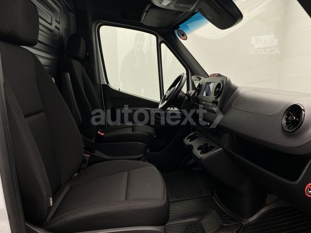Furgoneta frigorífica MERCEDES-BENZ Sprinter 317 Aut. *Tief-Kühler -20°C* 2-Zonen