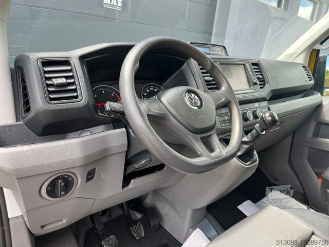 Miniautocarro VOLKSWAGEN CRAFTER 2.0TDI 8 SITZER TEMP. KLIMA AHK 1.HAND