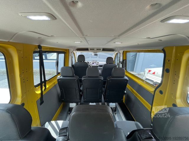 Miniautocarro VOLKSWAGEN CRAFTER 2.0TDI 8 SITZER TEMP. KLIMA AHK 1.HAND