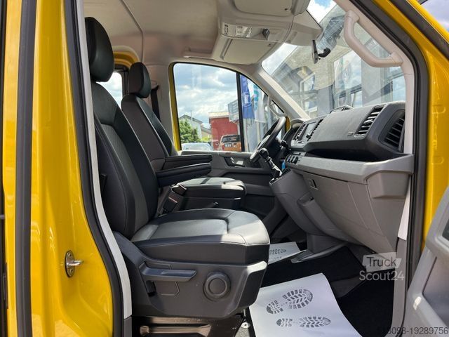 Miniautocarro VOLKSWAGEN CRAFTER 2.0TDI 8 SITZER TEMP. KLIMA AHK 1.HAND