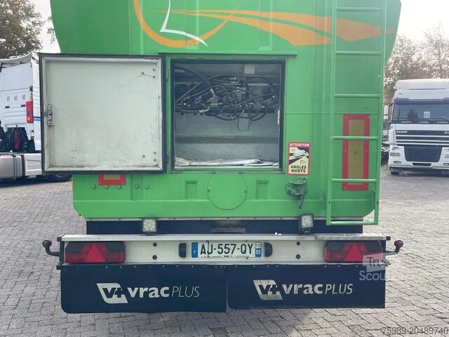 Silo Leveques TSCI, AUGER, HATZ diesel? 7 COMPARTMENTS.  Grea...