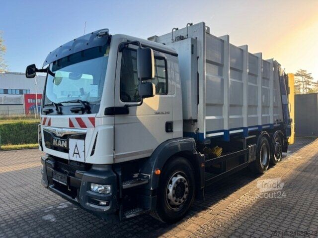 Furgoneta MAN 26.340 6x2 TGM Zöller Medium XL-S 22