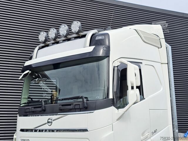 Bergungsfahrzeug Volvo FH540 6x2 / OPRIJ - MACHINE TRANSPORTER