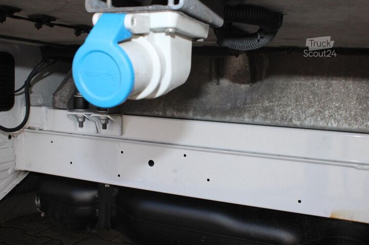 Autoutilitară frigorifică Mercedes-Benz Sprinter 315CDI CX 300 Tiefkühlkoffer Seitentur