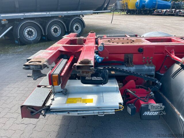 Autocamion cu caroserie interschimbabilă SCANIA R420 / BDF bis 7,45m / 20 Fuß / LBW / Gelenkt