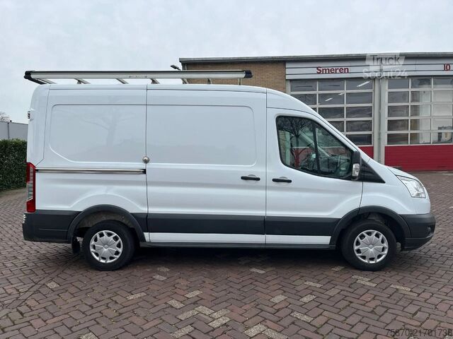 سيارة أجرة مزدوجة Ford Transit FCD