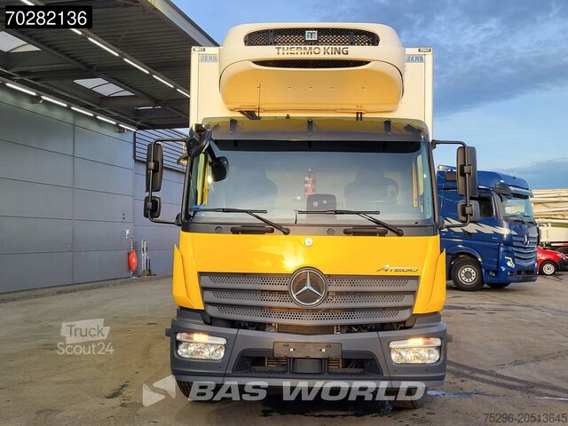 Hűtött/fagyasztott szállítás Mercedes Atego 1524 Atego 4X2 15tonner Thermo king T-120...