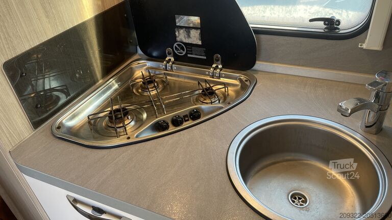 Rulotă/autocaravană Fiat Weinsberg Carabus 600 K | 4 Posti Letto | Completamente Attrezzato