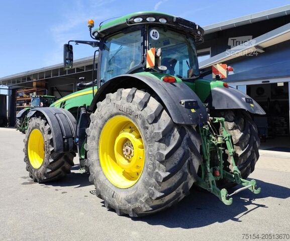 Traktor John Deere 8370 R