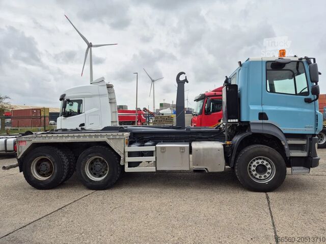 Prevoz zabojnikov (viličar) DAF CF 480 FAT