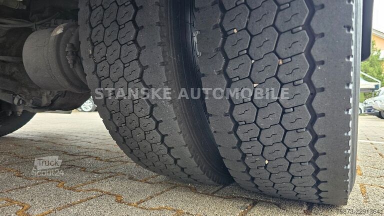 Skåpbil MERCEDES-BENZ ATEGO 816 KLIMA BLAT / LÜFT Wechselfahrgestell